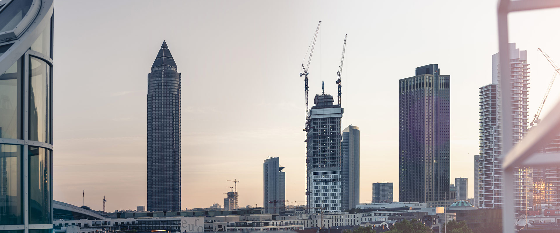 Blick auf die Skyline vom Dach des Redaktionsgebäudes